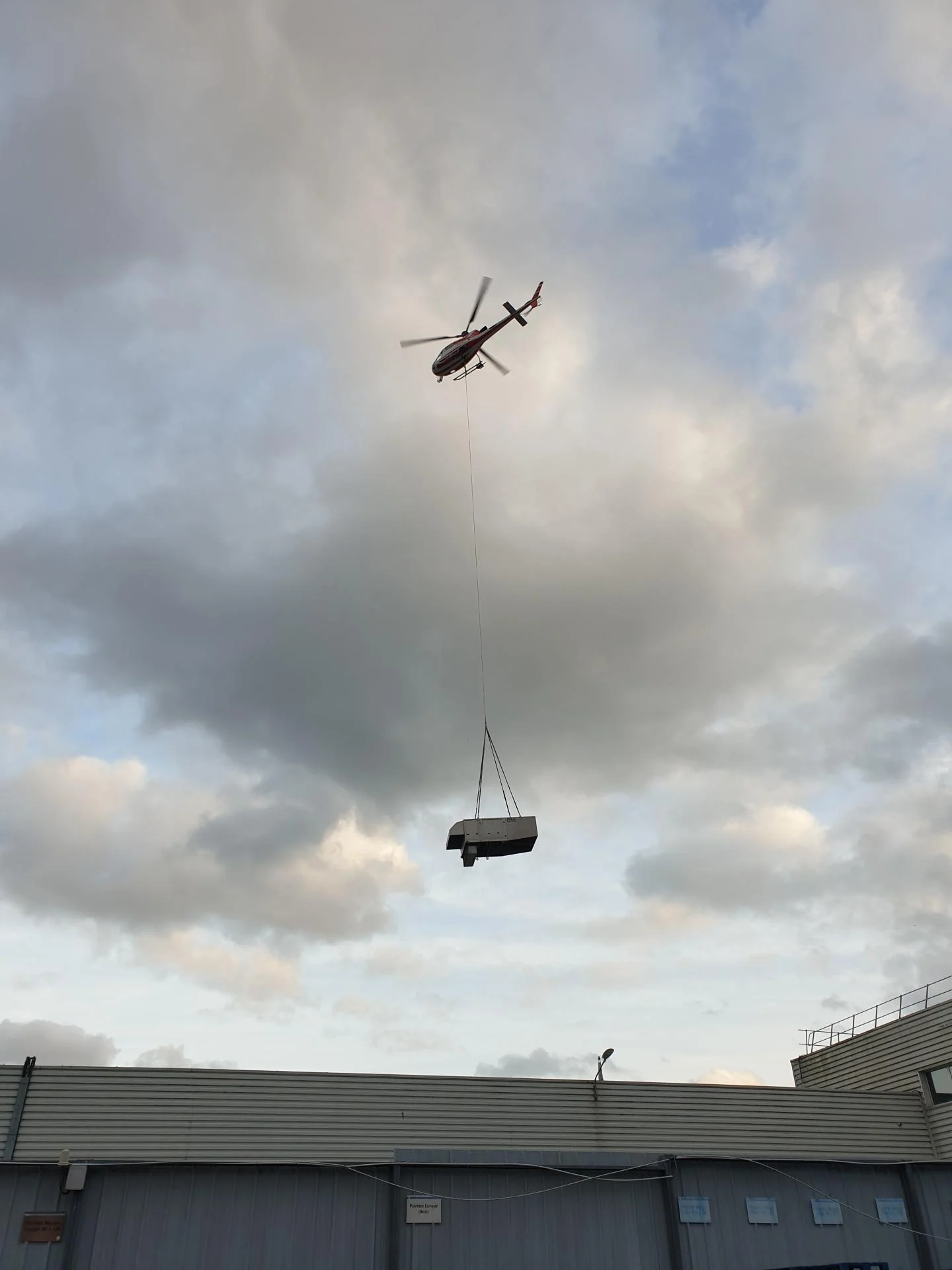 CTA-climatisation-rooftops-grue-grutage-grutier